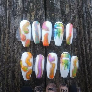 Custom nail set